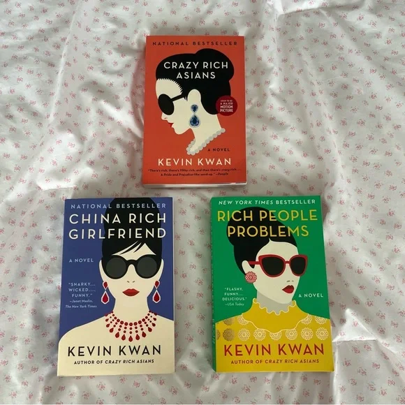 Book Set - Bright Multicolor Paperback Collection - Picture 1 of 7